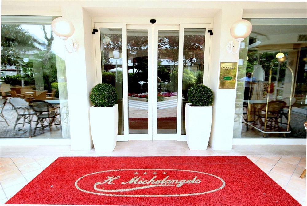 Hotel Michelangelo Bellaria-Igea Marina Bagian luar foto